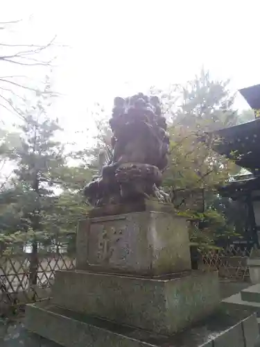 王子神社の狛犬