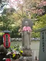 華厳寺(鈴虫寺)の地蔵