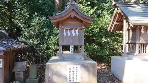 氷川神社の末社・摂社