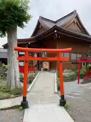 於菊稲荷神社の本殿