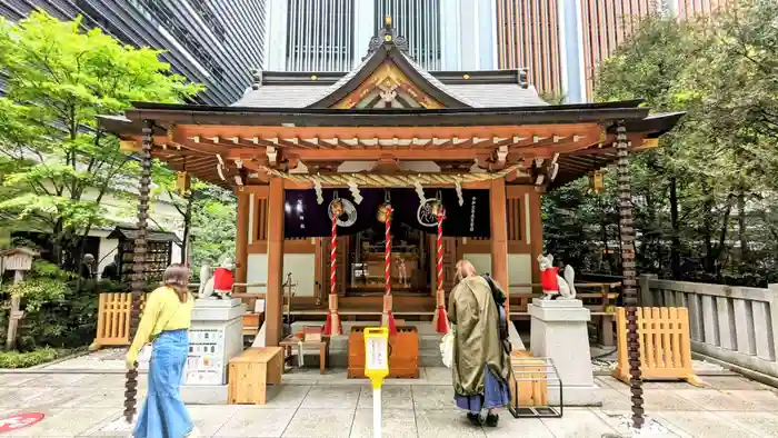 福徳神社（芽吹稲荷）の本殿