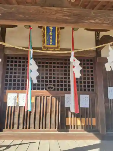 小泉神社の本殿・本堂