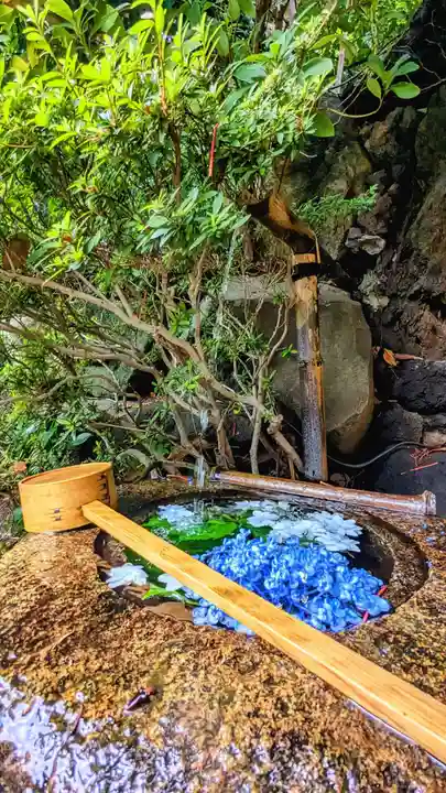 検見川神社の手水舎