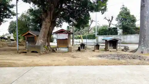 十二社神社のその他建物