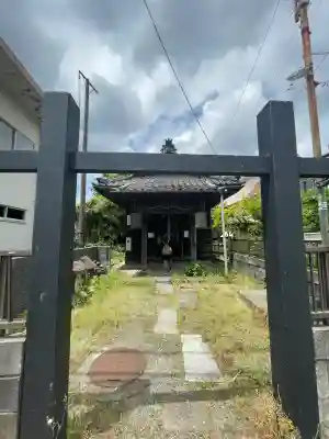 辻薬師堂（辻の薬師堂）の{uncategorized: "未分類", other: "その他", undefined: "問題あり", building: "その他建物", grave: "お墓", sacred_gate: "鳥居", guardian: "狛犬", statue: "像", buddha: "仏像", history: "歴史", nature: "自然", garden: "庭園", animal: "動物", pagoda: "塔", temizu: "手水舎", mountain_gate: "山門・神門", sanctuary: "本殿・本堂", subordinate: "末社・摂社", art: "芸術", scenery: "景色", jizo: "地蔵", ema: "絵馬", goshuin: "御朱印", omikuji: "おみくじ", items: "授与品その他", amulet: "お守り", goshuincho: "御朱印帳", eats: "食事", festival: "お祭り", votive_dance: "神楽", shichigosan: "七五三参", wedding: "結婚式", experience: "体験その他", initially: "初詣", around: "周辺", anti_infection: "感染症対策"}