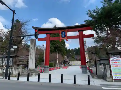 盛岡八幡宮の鳥居