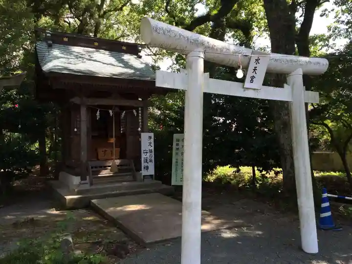 三柱神社(福岡県)