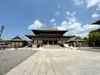 成田山新勝寺の{uncategorized: "未分類", other: "その他", undefined: "問題あり", building: "その他建物", grave: "お墓", sacred_gate: "鳥居", guardian: "狛犬", statue: "像", buddha: "仏像", history: "歴史", nature: "自然", garden: "庭園", animal: "動物", pagoda: "塔", temizu: "手水舎", mountain_gate: "山門・神門", sanctuary: "本殿・本堂", subordinate: "末社・摂社", art: "芸術", scenery: "景色", jizo: "地蔵", ema: "絵馬", goshuin: "御朱印", omikuji: "おみくじ", items: "授与品その他", amulet: "お守り", goshuincho: "御朱印帳", eats: "食事", festival: "お祭り", votive_dance: "神楽", shichigosan: "七五三参", wedding: "結婚式", experience: "体験その他", initially: "初詣", around: "周辺", anti_infection: "感染症対策"}