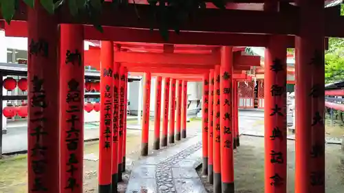 豊栄稲荷神社の鳥居