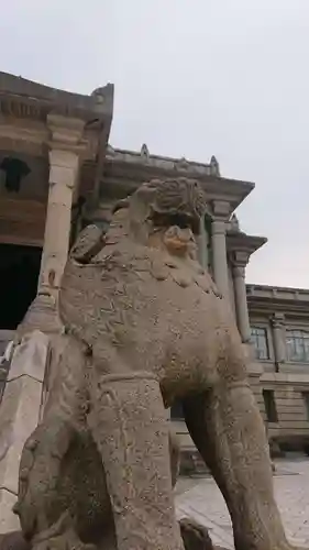 築地本願寺（本願寺築地別院）の狛犬