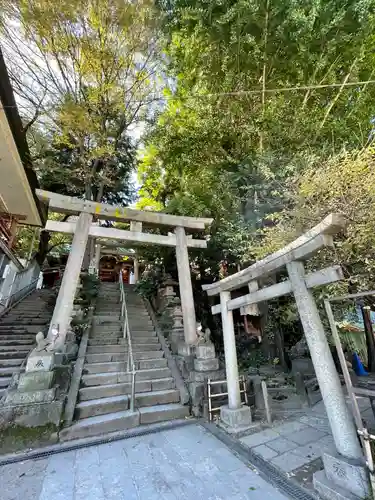 王子稲荷神社の鳥居