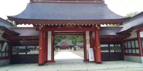北海道護國神社の山門・神門