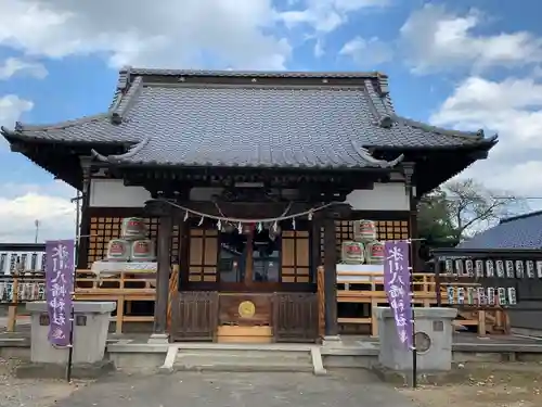 氷川八幡神社の本殿・本堂