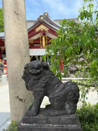 素盞雄神社の{uncategorized: "未分類", other: "その他", undefined: "問題あり", building: "その他建物", grave: "お墓", sacred_gate: "鳥居", guardian: "狛犬", statue: "像", buddha: "仏像", history: "歴史", nature: "自然", garden: "庭園", animal: "動物", pagoda: "塔", temizu: "手水舎", mountain_gate: "山門・神門", sanctuary: "本殿・本堂", subordinate: "末社・摂社", art: "芸術", scenery: "景色", jizo: "地蔵", ema: "絵馬", goshuin: "御朱印", omikuji: "おみくじ", items: "授与品その他", amulet: "お守り", goshuincho: "御朱印帳", eats: "食事", festival: "お祭り", votive_dance: "神楽", shichigosan: "七五三参", wedding: "結婚式", experience: "体験その他", initially: "初詣", around: "周辺", anti_infection: "感染症対策"}