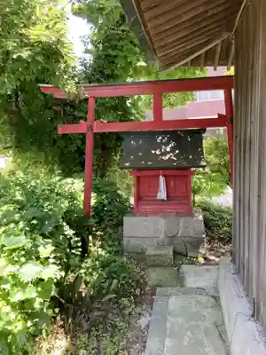君貢神社の末社・摂社