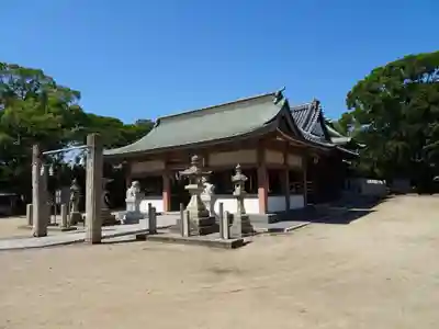 泊神社の本殿・本堂