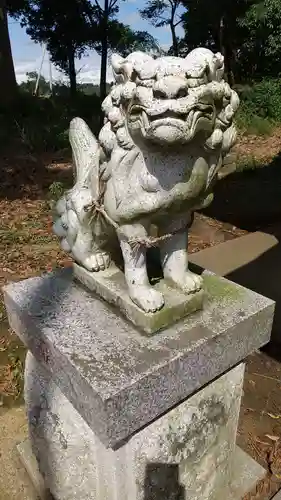 於岐都説神社の狛犬