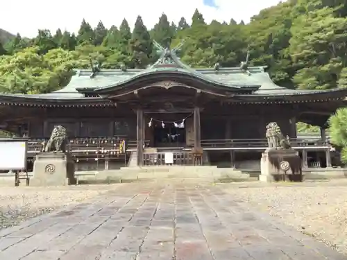 函館八幡宮の本殿