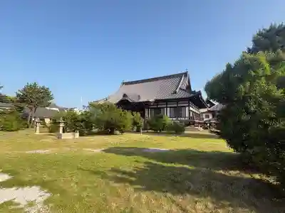 妙政寺の{uncategorized: "未分類", other: "その他", undefined: "問題あり", building: "その他建物", grave: "お墓", sacred_gate: "鳥居", guardian: "狛犬", statue: "像", buddha: "仏像", history: "歴史", nature: "自然", garden: "庭園", animal: "動物", pagoda: "塔", temizu: "手水舎", mountain_gate: "山門・神門", sanctuary: "本殿・本堂", subordinate: "末社・摂社", art: "芸術", scenery: "景色", jizo: "地蔵", ema: "絵馬", goshuin: "御朱印", omikuji: "おみくじ", items: "授与品その他", amulet: "お守り", goshuincho: "御朱印帳", eats: "食事", festival: "お祭り", votive_dance: "神楽", shichigosan: "七五三参", wedding: "結婚式", experience: "体験その他", initially: "初詣", around: "周辺", anti_infection: "感染症対策"}
