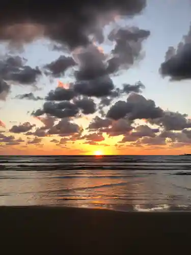 稲佐の浜　弁天島の景色
