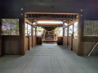 神明社(曽野町)の本殿・本堂
