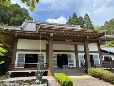 洞光寺の{uncategorized: "未分類", other: "その他", undefined: "問題あり", building: "その他建物", grave: "お墓", sacred_gate: "鳥居", guardian: "狛犬", statue: "像", buddha: "仏像", history: "歴史", nature: "自然", garden: "庭園", animal: "動物", pagoda: "塔", temizu: "手水舎", mountain_gate: "山門・神門", sanctuary: "本殿・本堂", subordinate: "末社・摂社", art: "芸術", scenery: "景色", jizo: "地蔵", ema: "絵馬", goshuin: "御朱印", omikuji: "おみくじ", items: "授与品その他", amulet: "お守り", goshuincho: "御朱印帳", eats: "食事", festival: "お祭り", votive_dance: "神楽", shichigosan: "七五三参", wedding: "結婚式", experience: "体験その他", initially: "初詣", around: "周辺", anti_infection: "感染症対策"}