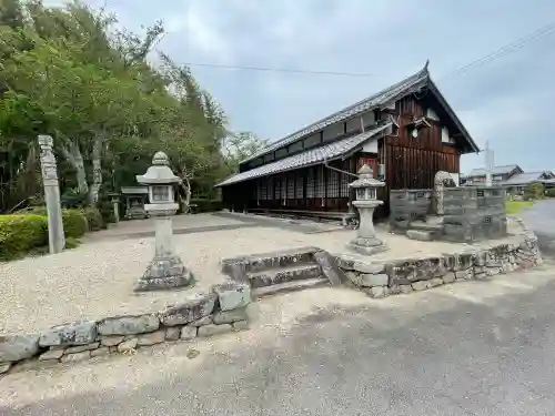 森尻準提堂の{uncategorized: "未分類", other: "その他", undefined: "問題あり", building: "その他建物", grave: "お墓", sacred_gate: "鳥居", guardian: "狛犬", statue: "像", buddha: "仏像", history: "歴史", nature: "自然", garden: "庭園", animal: "動物", pagoda: "塔", temizu: "手水舎", mountain_gate: "山門・神門", sanctuary: "本殿・本堂", subordinate: "末社・摂社", art: "芸術", scenery: "景色", jizo: "地蔵", ema: "絵馬", goshuin: "御朱印", omikuji: "おみくじ", items: "授与品その他", amulet: "お守り", goshuincho: "御朱印帳", eats: "食事", festival: "お祭り", votive_dance: "神楽", shichigosan: "七五三参", wedding: "結婚式", experience: "体験その他", initially: "初詣", around: "周辺", anti_infection: "感染症対策"}