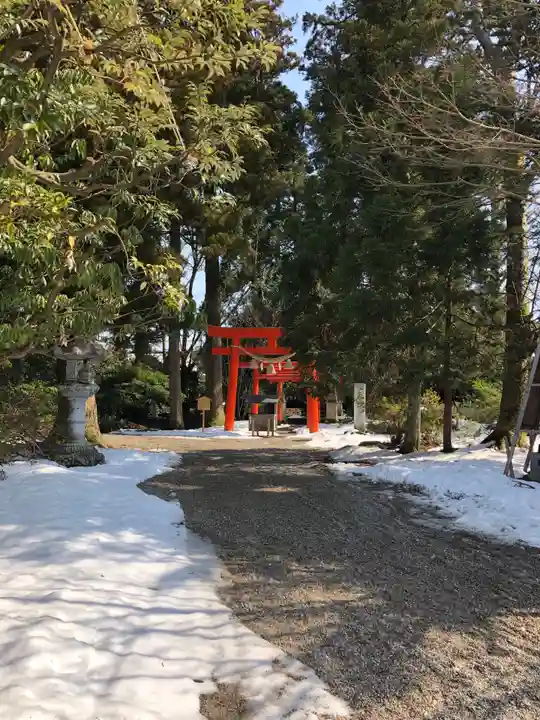 越中一宮 髙瀬神社の末社・摂社