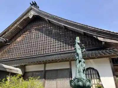 正覚院の{uncategorized: "未分類", other: "その他", undefined: "問題あり", building: "その他建物", grave: "お墓", sacred_gate: "鳥居", guardian: "狛犬", statue: "像", buddha: "仏像", history: "歴史", nature: "自然", garden: "庭園", animal: "動物", pagoda: "塔", temizu: "手水舎", mountain_gate: "山門・神門", sanctuary: "本殿・本堂", subordinate: "末社・摂社", art: "芸術", scenery: "景色", jizo: "地蔵", ema: "絵馬", goshuin: "御朱印", omikuji: "おみくじ", items: "授与品その他", amulet: "お守り", goshuincho: "御朱印帳", eats: "食事", festival: "お祭り", votive_dance: "神楽", shichigosan: "七五三参", wedding: "結婚式", experience: "体験その他", initially: "初詣", around: "周辺", anti_infection: "感染症対策"}