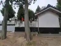 蛭子神社の{uncategorized: "未分類", other: "その他", undefined: "問題あり", building: "その他建物", grave: "お墓", sacred_gate: "鳥居", guardian: "狛犬", statue: "像", buddha: "仏像", history: "歴史", nature: "自然", garden: "庭園", animal: "動物", pagoda: "塔", temizu: "手水舎", mountain_gate: "山門・神門", sanctuary: "本殿・本堂", subordinate: "末社・摂社", art: "芸術", scenery: "景色", jizo: "地蔵", ema: "絵馬", goshuin: "御朱印", omikuji: "おみくじ", items: "授与品その他", amulet: "お守り", goshuincho: "御朱印帳", eats: "食事", festival: "お祭り", votive_dance: "神楽", shichigosan: "七五三参", wedding: "結婚式", experience: "体験その他", initially: "初詣", around: "周辺", anti_infection: "感染症対策"}