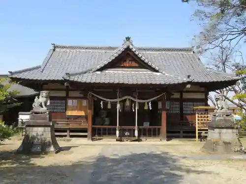 美和神社の本殿