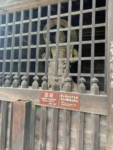 大善寺の像