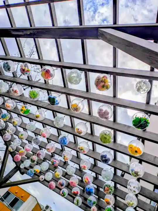 駒込妙義神社の{uncategorized: "未分類", other: "その他", undefined: "問題あり", building: "その他建物", grave: "お墓", sacred_gate: "鳥居", guardian: "狛犬", statue: "像", buddha: "仏像", history: "歴史", nature: "自然", garden: "庭園", animal: "動物", pagoda: "塔", temizu: "手水舎", mountain_gate: "山門・神門", sanctuary: "本殿・本堂", subordinate: "末社・摂社", art: "芸術", scenery: "景色", jizo: "地蔵", ema: "絵馬", goshuin: "御朱印", omikuji: "おみくじ", items: "授与品その他", amulet: "お守り", goshuincho: "御朱印帳", eats: "食事", festival: "お祭り", votive_dance: "神楽", shichigosan: "七五三参", wedding: "結婚式", experience: "体験その他", initially: "初詣", around: "周辺", anti_infection: "感染症対策"}