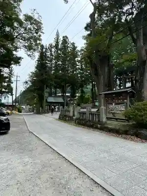 諏訪大社上社前宮(長野県)