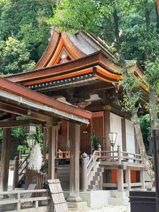 闘鶏神社の{uncategorized: "未分類", other: "その他", undefined: "問題あり", building: "その他建物", grave: "お墓", sacred_gate: "鳥居", guardian: "狛犬", statue: "像", buddha: "仏像", history: "歴史", nature: "自然", garden: "庭園", animal: "動物", pagoda: "塔", temizu: "手水舎", mountain_gate: "山門・神門", sanctuary: "本殿・本堂", subordinate: "末社・摂社", art: "芸術", scenery: "景色", jizo: "地蔵", ema: "絵馬", goshuin: "御朱印", omikuji: "おみくじ", items: "授与品その他", amulet: "お守り", goshuincho: "御朱印帳", eats: "食事", festival: "お祭り", votive_dance: "神楽", shichigosan: "七五三参", wedding: "結婚式", experience: "体験その他", initially: "初詣", around: "周辺", anti_infection: "感染症対策"}