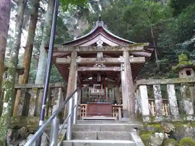 伊奈波神社の末社・摂社