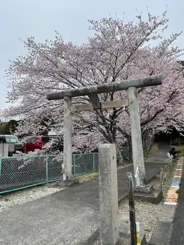 尊永寺の鳥居