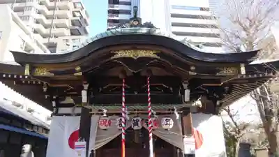 綾瀬稲荷神社の本殿・本堂