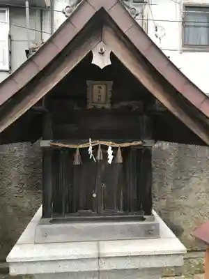 出世稻荷神社の末社・摂社