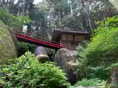 名草厳島神社の本殿