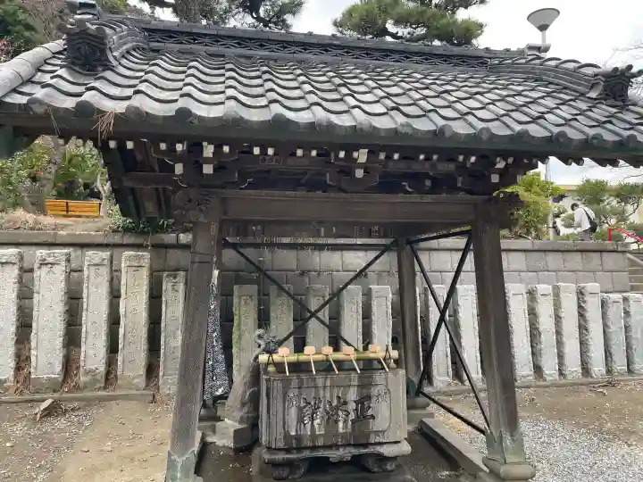 龍口寺の{uncategorized: "未分類", other: "その他", undefined: "問題あり", building: "その他建物", grave: "お墓", sacred_gate: "鳥居", guardian: "狛犬", statue: "像", buddha: "仏像", history: "歴史", nature: "自然", garden: "庭園", animal: "動物", pagoda: "塔", temizu: "手水舎", mountain_gate: "山門・神門", sanctuary: "本殿・本堂", subordinate: "末社・摂社", art: "芸術", scenery: "景色", jizo: "地蔵", ema: "絵馬", goshuin: "御朱印", omikuji: "おみくじ", items: "授与品その他", amulet: "お守り", goshuincho: "御朱印帳", eats: "食事", festival: "お祭り", votive_dance: "神楽", shichigosan: "七五三参", wedding: "結婚式", experience: "体験その他", initially: "初詣", around: "周辺", anti_infection: "感染症対策"}