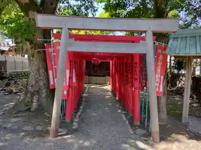 世木神社の末社・摂社