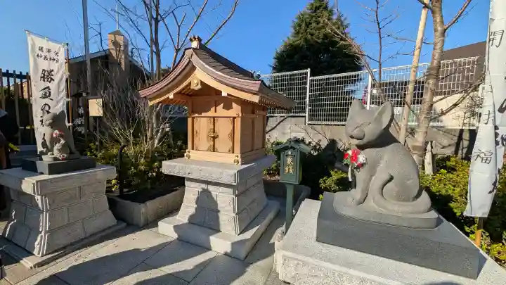 駒込妙義神社の{uncategorized: "未分類", other: "その他", undefined: "問題あり", building: "その他建物", grave: "お墓", sacred_gate: "鳥居", guardian: "狛犬", statue: "像", buddha: "仏像", history: "歴史", nature: "自然", garden: "庭園", animal: "動物", pagoda: "塔", temizu: "手水舎", mountain_gate: "山門・神門", sanctuary: "本殿・本堂", subordinate: "末社・摂社", art: "芸術", scenery: "景色", jizo: "地蔵", ema: "絵馬", goshuin: "御朱印", omikuji: "おみくじ", items: "授与品その他", amulet: "お守り", goshuincho: "御朱印帳", eats: "食事", festival: "お祭り", votive_dance: "神楽", shichigosan: "七五三参", wedding: "結婚式", experience: "体験その他", initially: "初詣", around: "周辺", anti_infection: "感染症対策"}