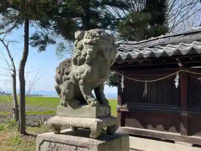 八幡神社の{uncategorized: "未分類", other: "その他", undefined: "問題あり", building: "その他建物", grave: "お墓", sacred_gate: "鳥居", guardian: "狛犬", statue: "像", buddha: "仏像", history: "歴史", nature: "自然", garden: "庭園", animal: "動物", pagoda: "塔", temizu: "手水舎", mountain_gate: "山門・神門", sanctuary: "本殿・本堂", subordinate: "末社・摂社", art: "芸術", scenery: "景色", jizo: "地蔵", ema: "絵馬", goshuin: "御朱印", omikuji: "おみくじ", items: "授与品その他", amulet: "お守り", goshuincho: "御朱印帳", eats: "食事", festival: "お祭り", votive_dance: "神楽", shichigosan: "七五三参", wedding: "結婚式", experience: "体験その他", initially: "初詣", around: "周辺", anti_infection: "感染症対策"}