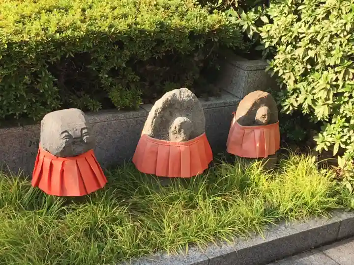 三囲神社銀座摂社の地蔵