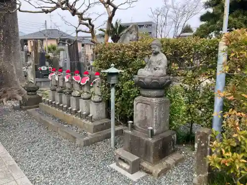 正光院の{uncategorized: "未分類", other: "その他", undefined: "問題あり", building: "その他建物", grave: "お墓", sacred_gate: "鳥居", guardian: "狛犬", statue: "像", buddha: "仏像", history: "歴史", nature: "自然", garden: "庭園", animal: "動物", pagoda: "塔", temizu: "手水舎", mountain_gate: "山門・神門", sanctuary: "本殿・本堂", subordinate: "末社・摂社", art: "芸術", scenery: "景色", jizo: "地蔵", ema: "絵馬", goshuin: "御朱印", omikuji: "おみくじ", items: "授与品その他", amulet: "お守り", goshuincho: "御朱印帳", eats: "食事", festival: "お祭り", votive_dance: "神楽", shichigosan: "七五三参", wedding: "結婚式", experience: "体験その他", initially: "初詣", around: "周辺", anti_infection: "感染症対策"}