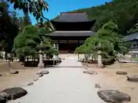 向嶽寺の本殿・本堂