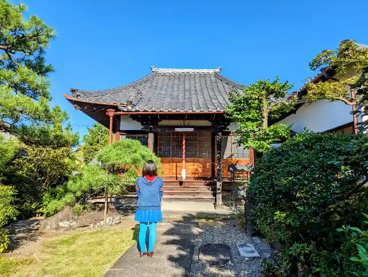 慈雲寺の本殿・本堂