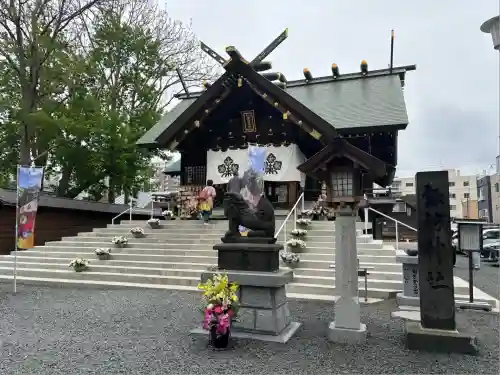 札幌諏訪神社の本殿・本堂