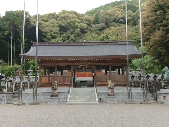 伊波乃西神社の本殿・本堂